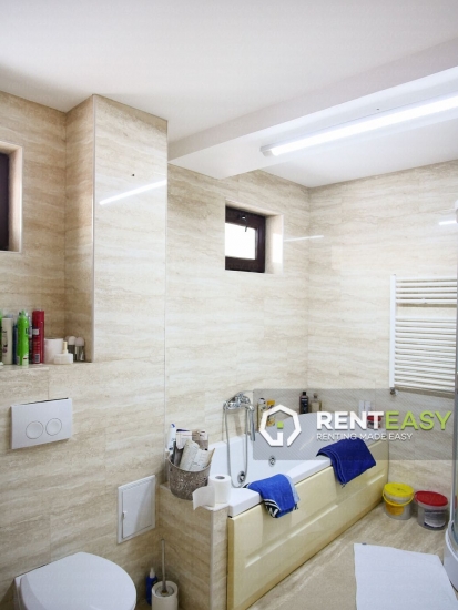 Vila 3 Nivele pentru Vanzare in zona Tatarasi