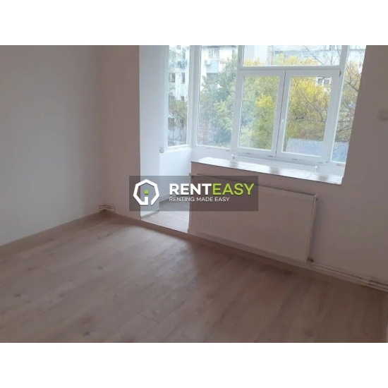 De vanzare!Apartament cu 2 camere situat in zona Podu Ros