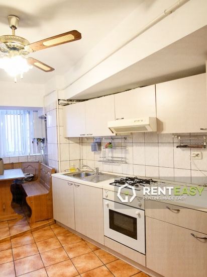 De vanzare!Apartament cu 3 camere situat pe Bulevardul Anastasie Panu