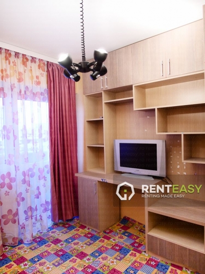 De vanzare!Apartament cu 3 camere situat pe Bulevardul Anastasie Panu