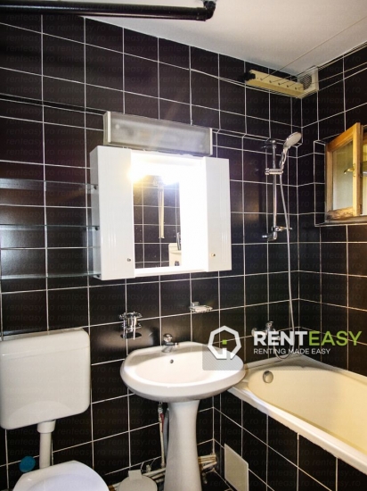 De vanzare!Apartament cu 3 camere situat pe Bulevardul Anastasie Panu