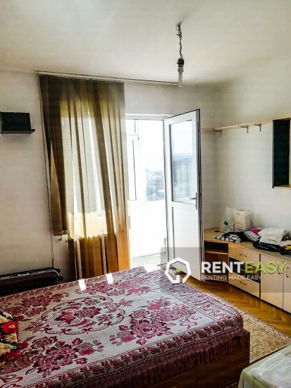 De vanzare!Apartament cu 2 camere situat in Targu Cucu