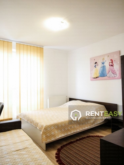De vanzare! Apartament cu 3 camere situat in Piata Unirii