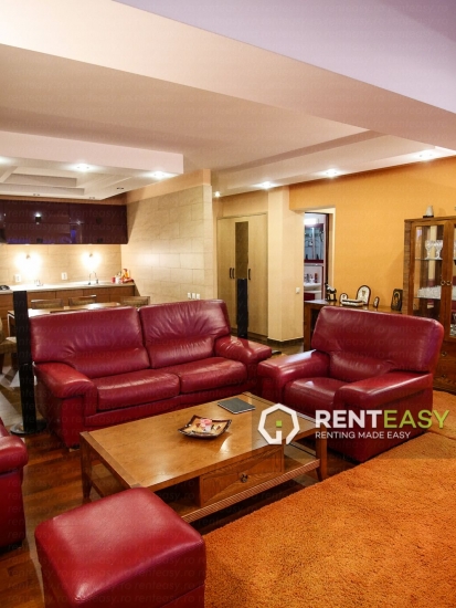 Apartament complet mobilat cu 3 camere central in bloc nou pentru vanzare