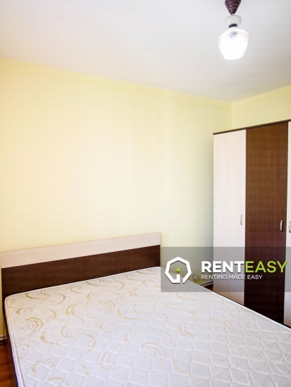 De vanzare!Apartament cu 3 camere situat in Piata Unirii