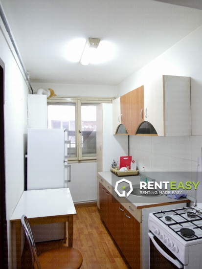 De vanzare!Apartament cu 3 camere situat in Piata Unirii