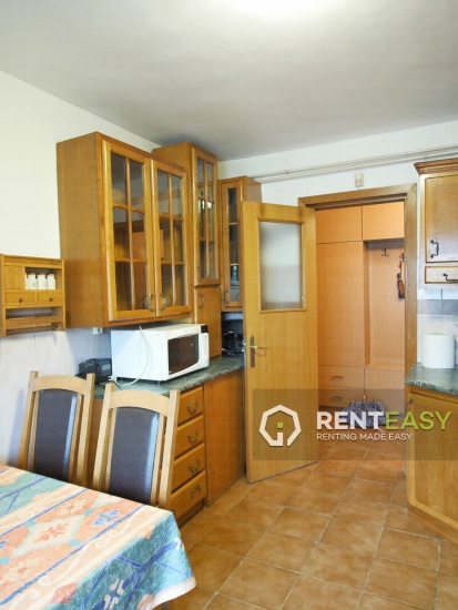 De vanzare! Apartament cu 4 camere situat in zona Pacurari