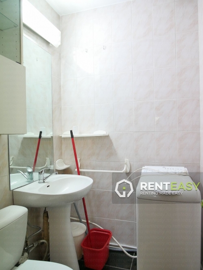 De vanzare! Apartament cu 4 camere situat in zona Pacurari