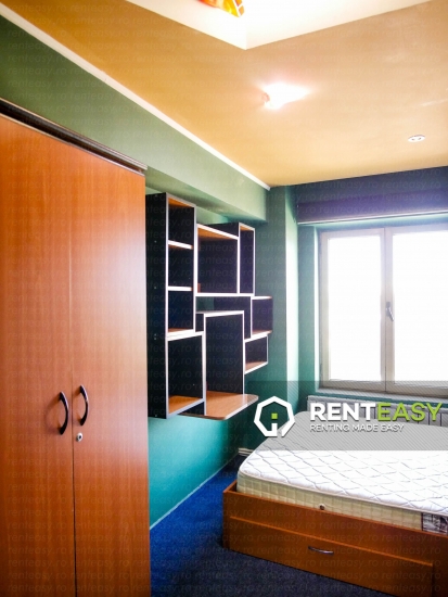 De vanzare! Apartament cu 4 camere situat pe Bulevardul Anastasie Panu