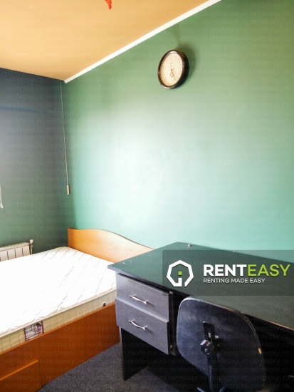 De vanzare! Apartament cu 4 camere situat pe Bulevardul Anastasie Panu