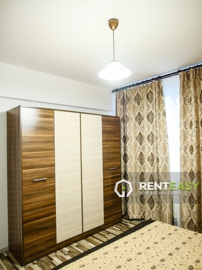 De vanzare!Apartament cu 3 camere situat pe Bulevardul Stefan Cel Mare si Sfant