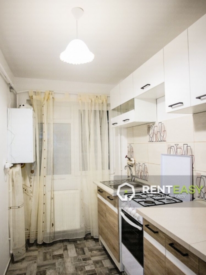 De vanzare!Apartament cu 3 camere situat pe Bulevardul Stefan Cel Mare si Sfant