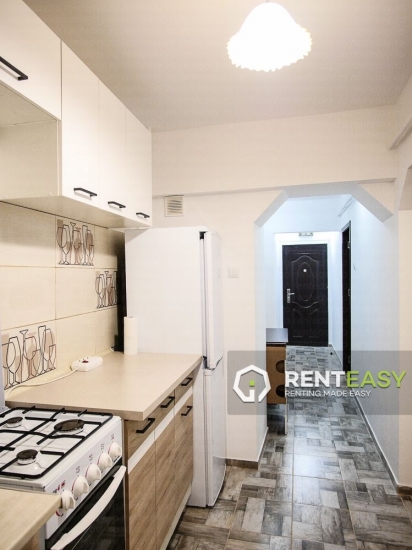 De vanzare!Apartament cu 3 camere situat pe Bulevardul Stefan Cel Mare si Sfant