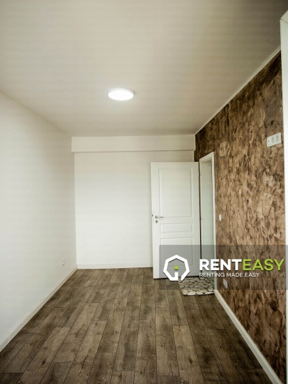 De vanzare !Apartament cu 3 camere situat in Tg.Cucu - Judecatorie