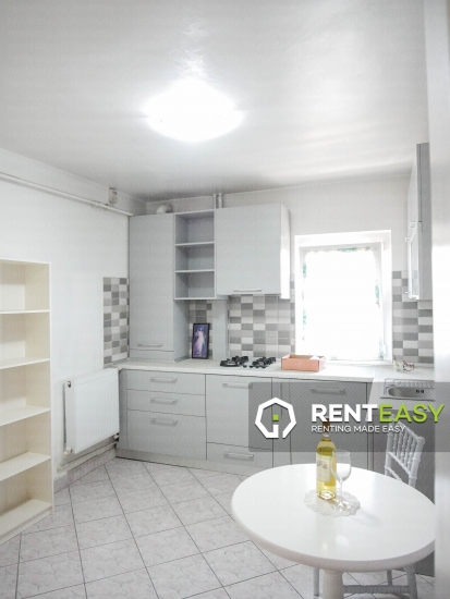 De vanzare! Apartament cu 2 camere situat in zona Palas