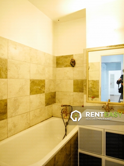 De vanzare! Apartament cu 2 camere situat in zona Palas