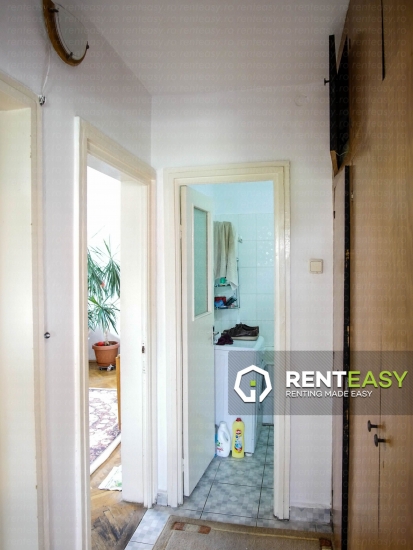 De vanzare! Apartament cu 3 camere situat in zona Podu Ros - Splai Mal Stang 