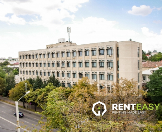 De vanzare! Apartament cu 3 camere situat pe Bulevardul Independentei