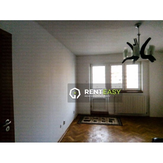 De vanzare! Apartament cu 3 camere situat pe Bulevardul Stefan cel Mare