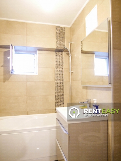 De vanzare! Apartament cu 2 camere situat in zona Hala Centrala 
