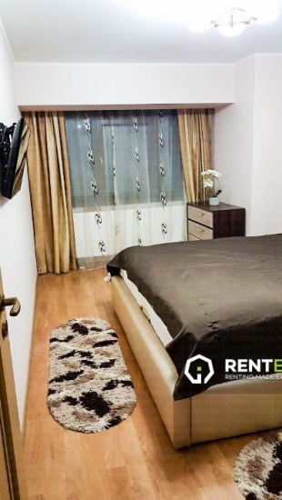 De vanzare! Apartament cu 3 camere situat in zona Palas