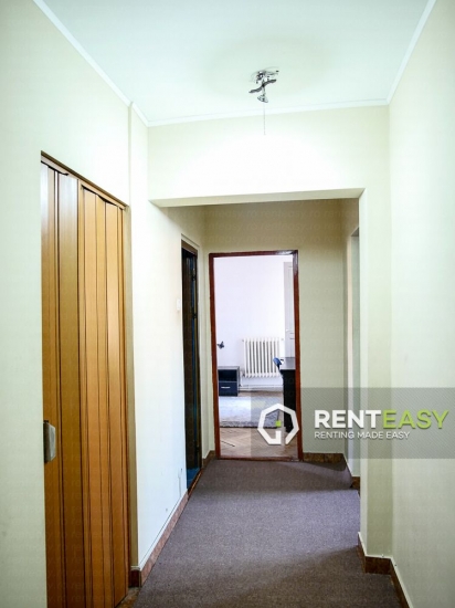 Apartament 3 Camere pentru Vanzare pe Independentei