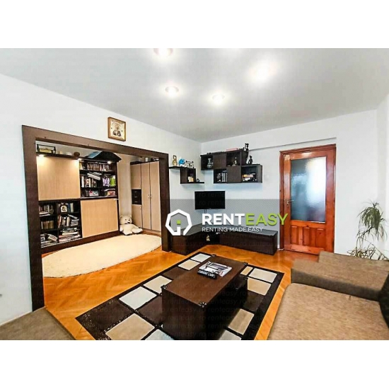 De vanzare! Apartament cu 4 camere situat in zona Pacurari