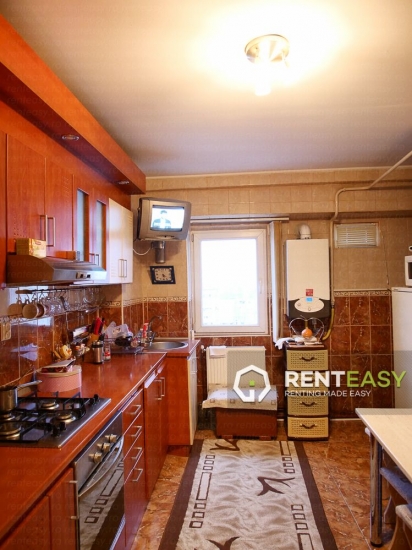 Apartament cu 4 Camere pentru Vanzare in zona Gara - Billa