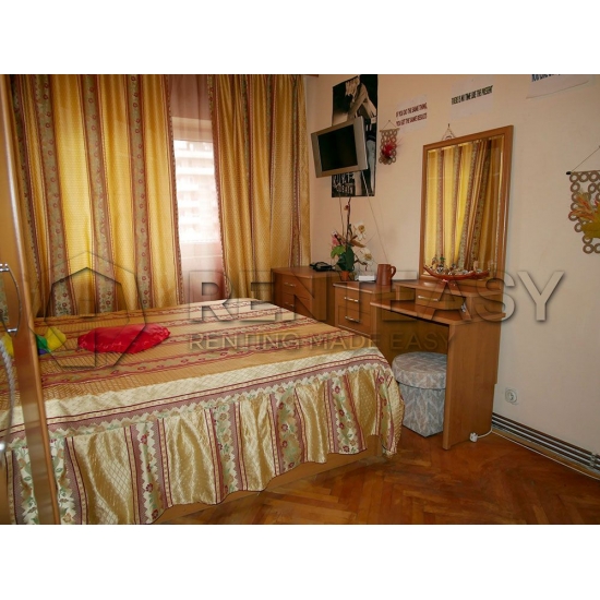 Apartament 3 camere Centru