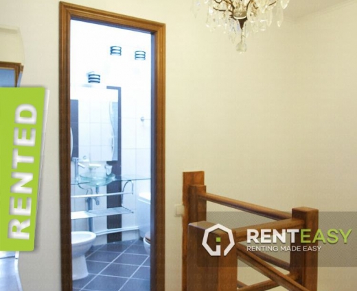 Duplex cu 4 Camere de Inchiriat in zona Manta Rosie