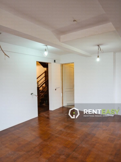 Duplex cu 4 Camere de Inchiriat in zona Manta Rosie