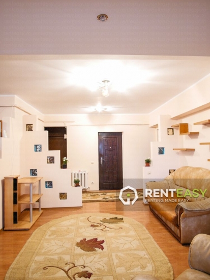 Apartament cu 2 Camere pentru Inchiriat in Pacurari