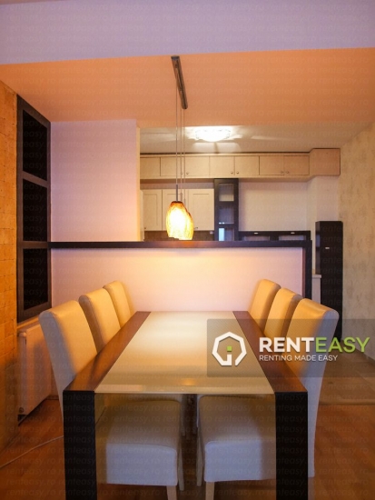 Apartament 3 Camere pentru Inchiriat in Centru zona Moldova Mall