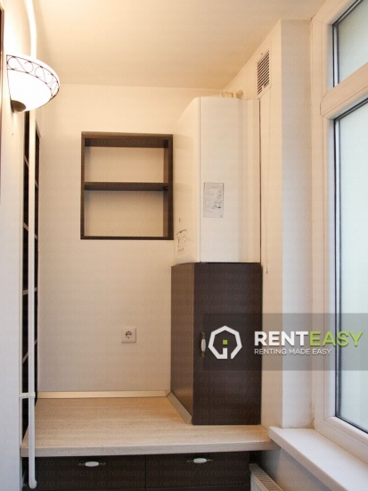 Apartament 3 Camere pentru Inchiriat in Centru zona Moldova Mall