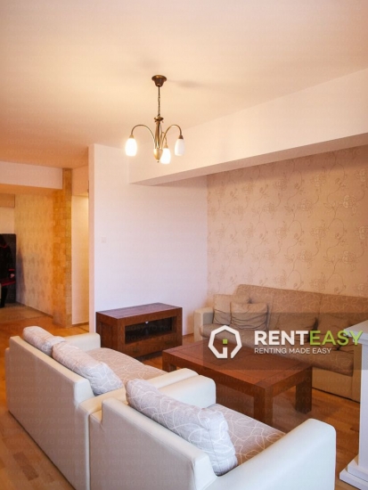 Apartament 3 Camere pentru Inchiriat in Centru zona Moldova Mall