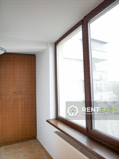 Apartament 3 Camere pentru Inchiriat in Centru zona Moldova Mall