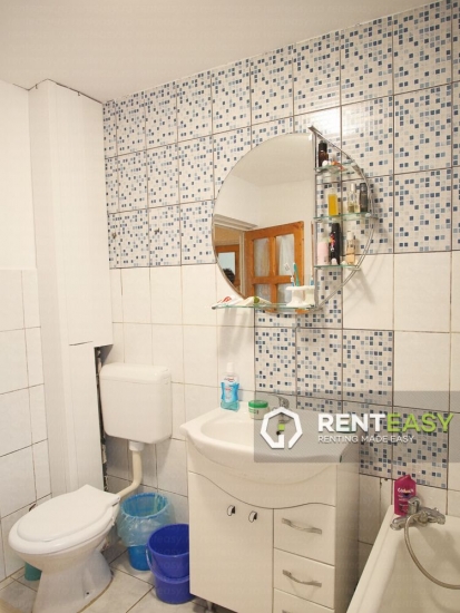Casa cu 2 Camere de Inchiriat in Podul de Fier