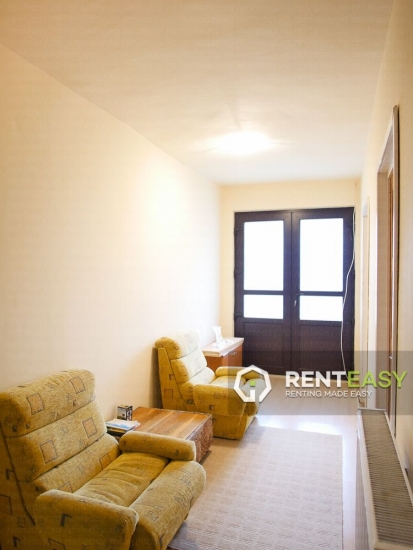 Casa cu 2 Camere de Inchiriat in Podul de Fier