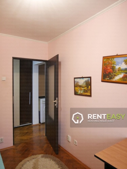 Apartament cu 3 Camere de Inchiriat in Centru - Targu Cucu