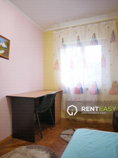 Apartament cu 3 Camere de Inchiriat in Centru - Targu Cucu