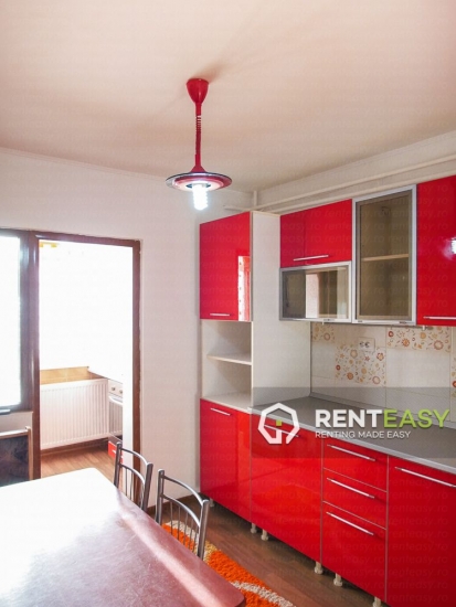 Apartament cu 2 Camere de Inchiriat in zona Nicolina