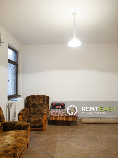 Vila cu 4 Camere de Inchiriat in Copou