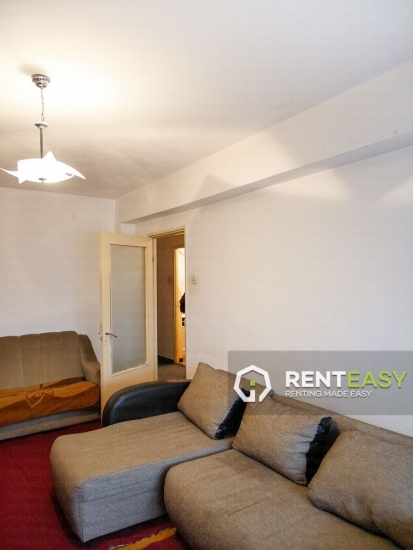 Apartament cu 3 Camere pentru Inchiriat in Centru langa Moldova Mall