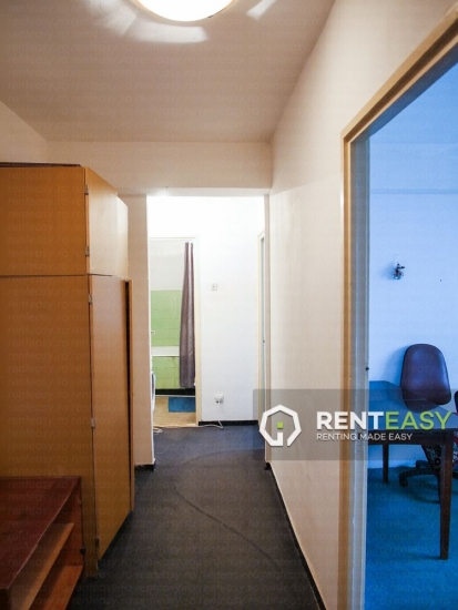 Apartament cu 3 Camere pentru Inchiriat in Centru langa Moldova Mall