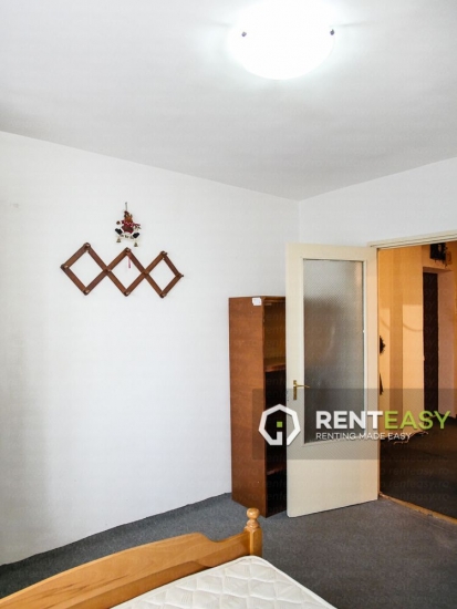 Apartament cu 3 Camere pentru Inchiriat in Centru langa Moldova Mall