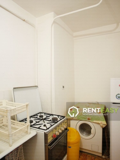 Apartament cu 3 Camere pentru Inchiriat in Centru langa Moldova Mall
