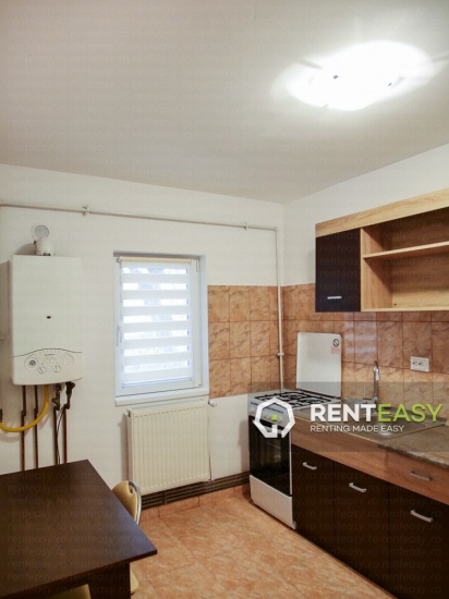 Apartament 2 Camere de Inchiriat in Podul de Fier
