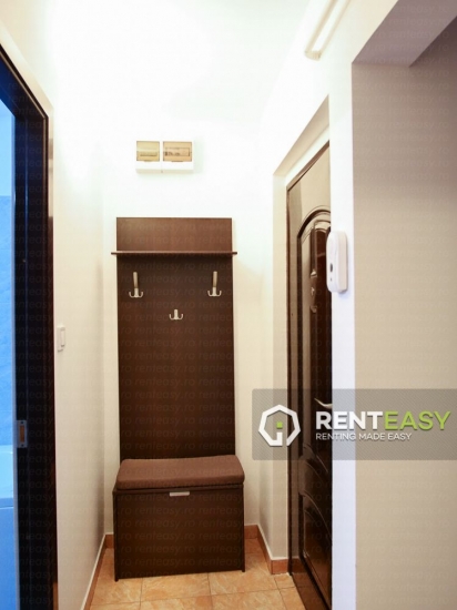 Apartament 2 Camere de Inchiriat in Podul de Fier
