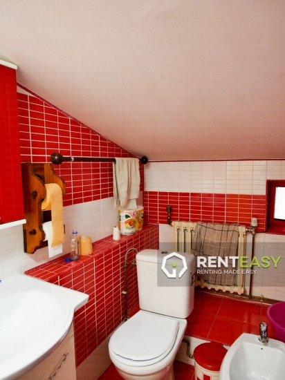 Apartament cu 2 Camere pentru Inchiriat in Centru - Targu Cucu