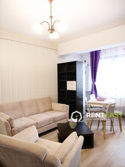 Apartament cu 3 Camere de Inchiriat in Centru - Palas